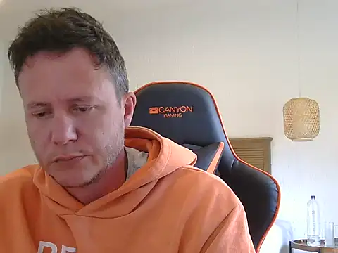 TroyDieselXXX webcam