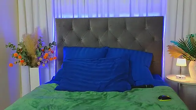 Ariana_Petite webcam