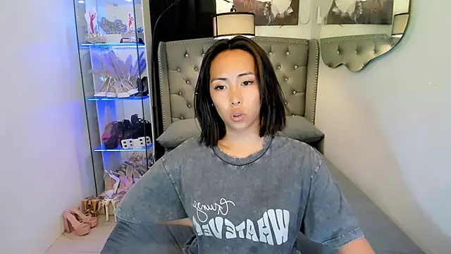 reighnempress webcam