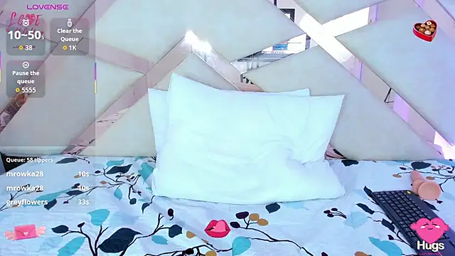 sophie_pariss webcam