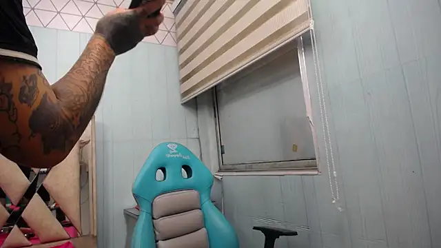 allison_max_tattoo webcam