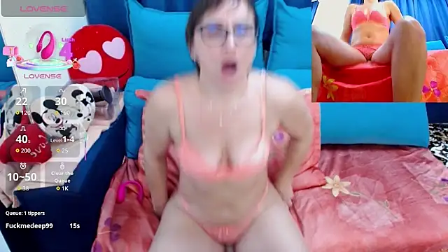 SexyNicolleX