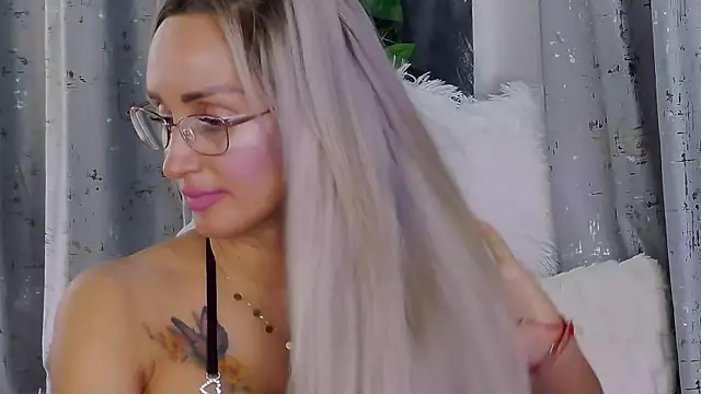 IsabelleEthan webcam