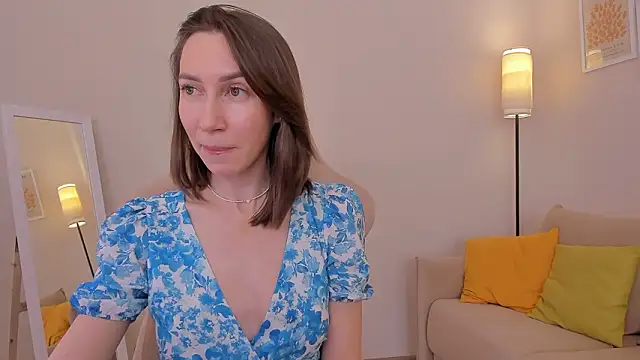 GoodGlamorGirl webcam