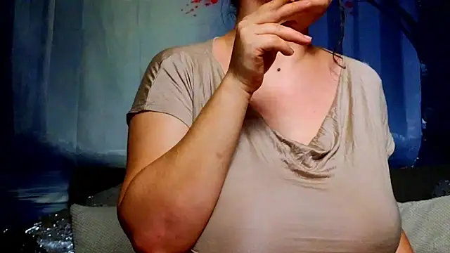 ElizabethEven webcam