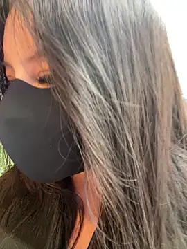 美女Carlin-yiyi在线直播