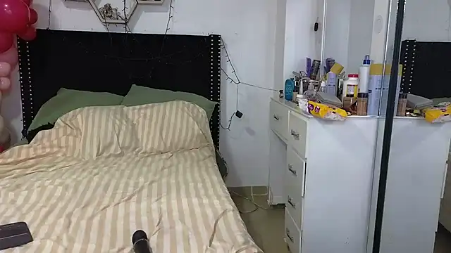 charlotte_077 webcam