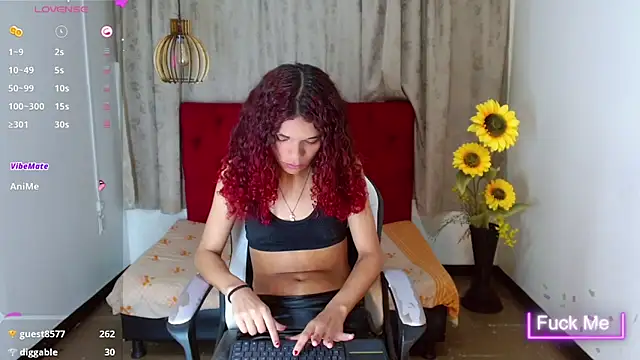 luisa__torres webcam