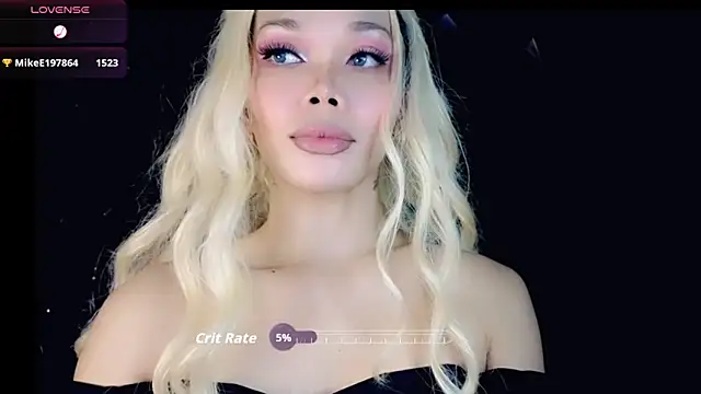 BEBEhugecock69 webcam