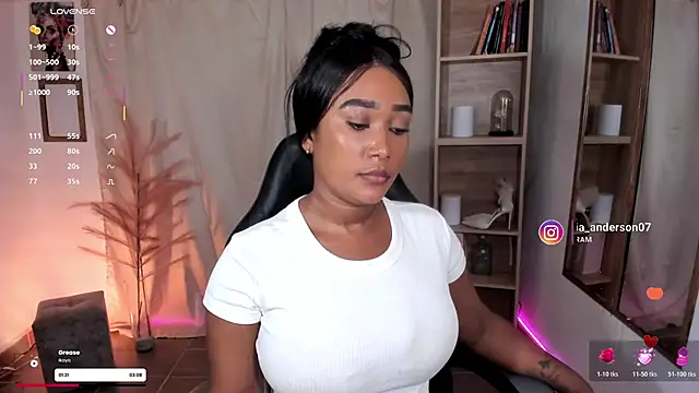 alessia_anderson webcam