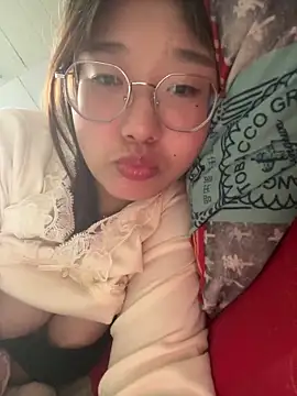 美女sisi-maiden在线直播