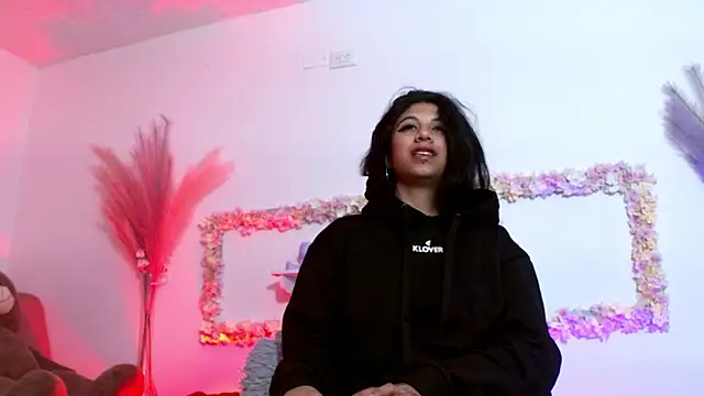 sharlotaustral18 webcam