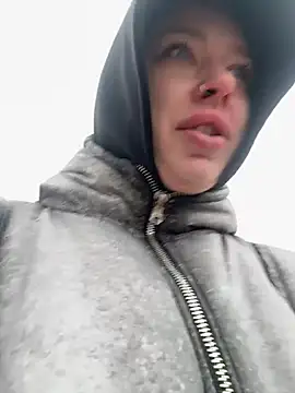 AlishaOfThorns webcam