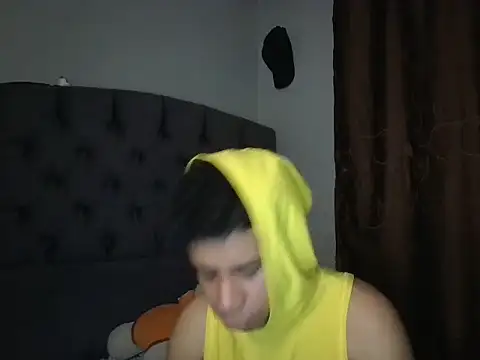 WILD_BIGCOCK35 webcam