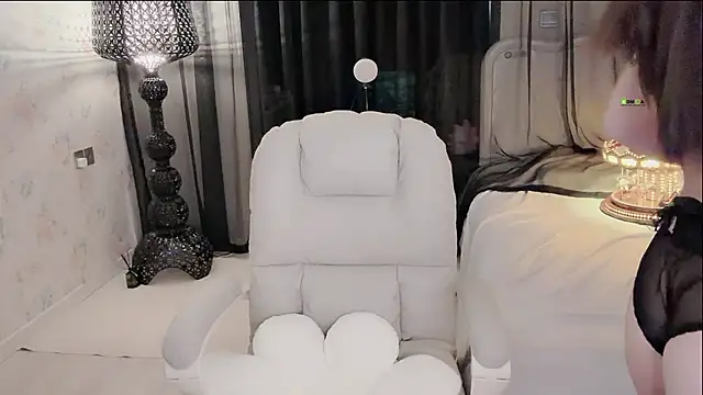 美女Marui-在线直播