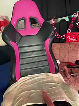 halana_squirts webcam