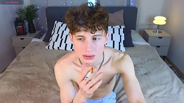 crisp1n (M young) - CUM