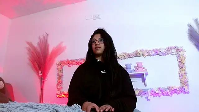 sharlotaustral18 webcam