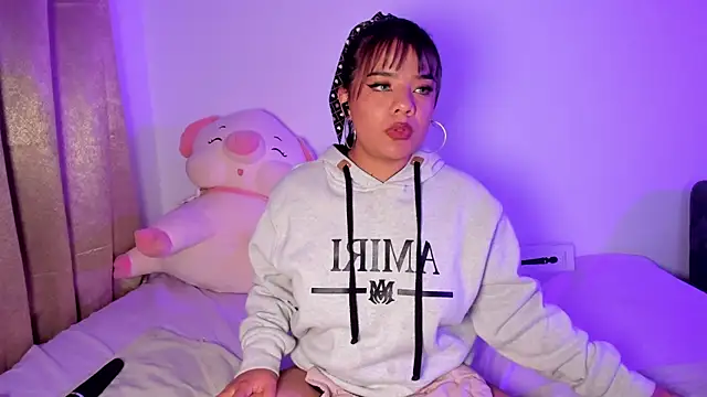 Shophie_thoopson webcam