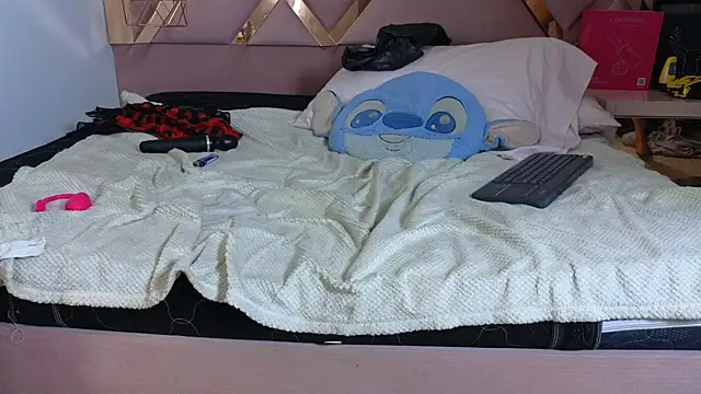 sophia_moo_ - Sophia_moo_'s free webcam - UK Sex Cams