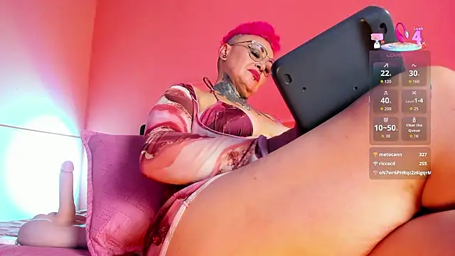 MATURE_HARDCORE webcam