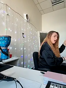 Juicy_PeachLux webcam