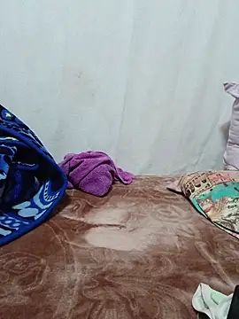 dark-skinned212 - Dark-skinned212's free webcam - UK Sex Cams