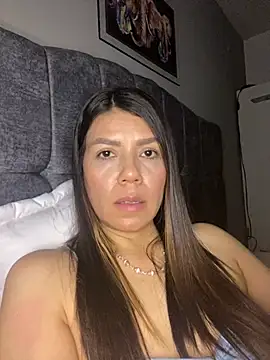 martina_contreras webcam