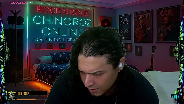 chino_roz webcam