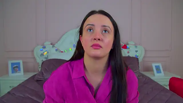 ElinaBellucci webcam