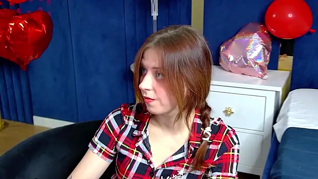 freyavey - FreyaVey's free webcam - UK Sex Cams