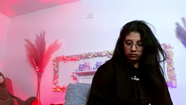 sharlotaustral18 webcam