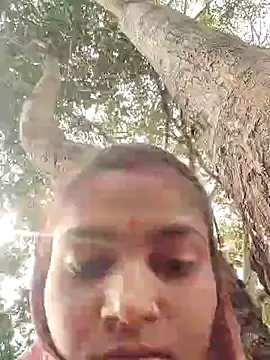 Gungun_thakur webcam