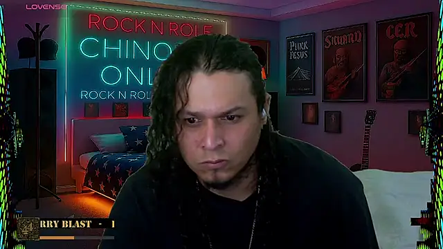 chino_roz - Chino_roz's free webcam - UK Sex Cams