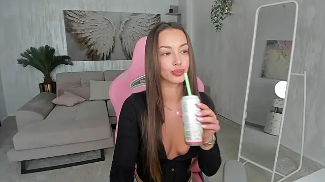 TiffanyHouston_ webcam