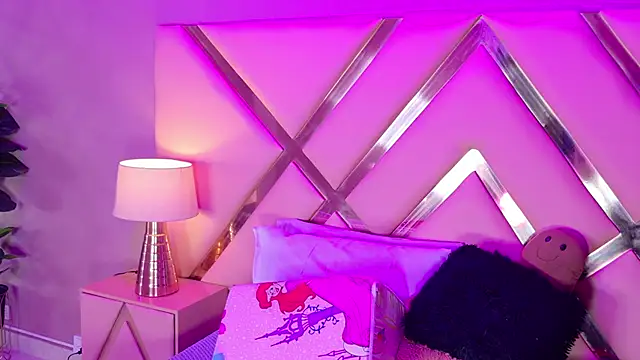 malaikabrown - MalaikaBrown's free webcam - UK Sex Cams