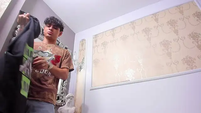 lyanmaster (M young) - JerkOff 2Hands✌🏻/Precum Play🍆