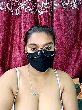 Webcam Model (Jasmine_jaaan)  is live.Free join now!