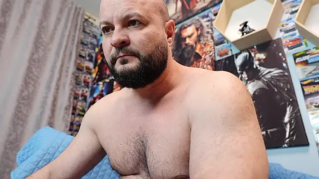 Muscle_Bear webcam