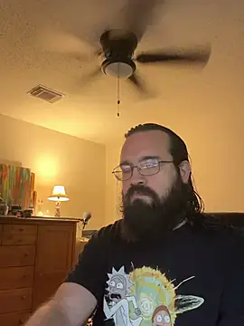 beardedfantasydaddy webcam