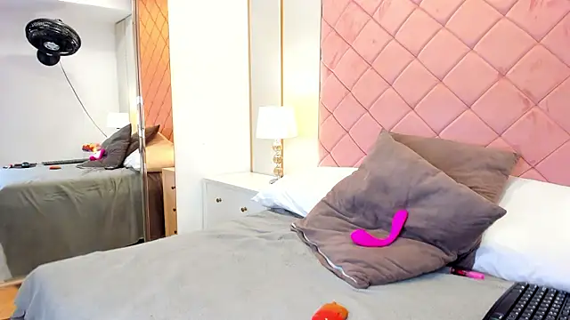 Issabella_Roa webcam