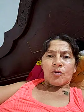 Dirty-Mature-XXX webcam