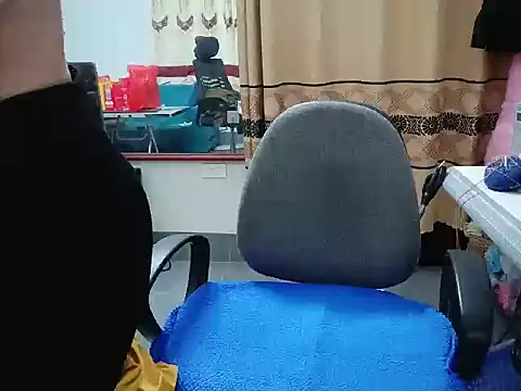 heni6368 - Heni6368's free webcam - UK Sex Cams