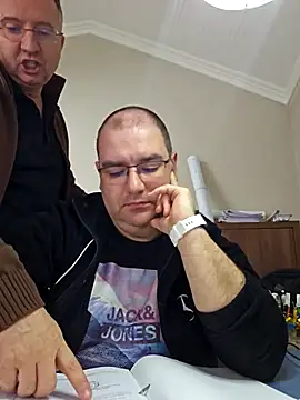 Andrew1900529 webcam