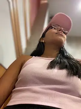 sheenabrooke - SheenaBrooke's free webcam - UK Sex Cams