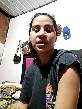 Mia_axelll webcam