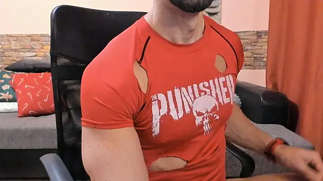 hothunktrainer - HotHunkTrainer's free webcam - UK Sex Cams