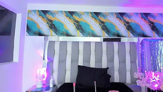 isadiiaz - IsaDiiaz's free webcam - UK Sex Cams