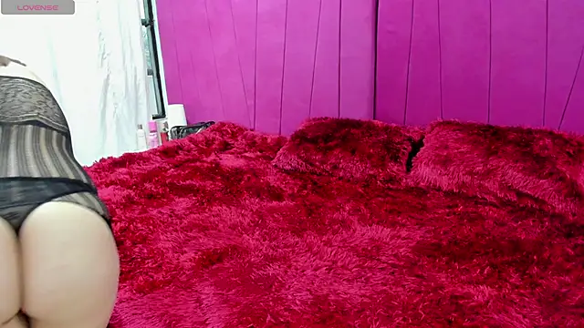 isabella_barbie - Isabella_barbie's free webcam - UK Sex Cams