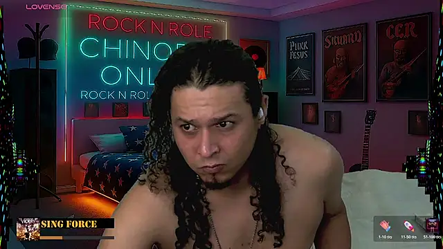 chino_roz webcam